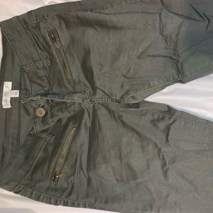 super cute skinny jeans